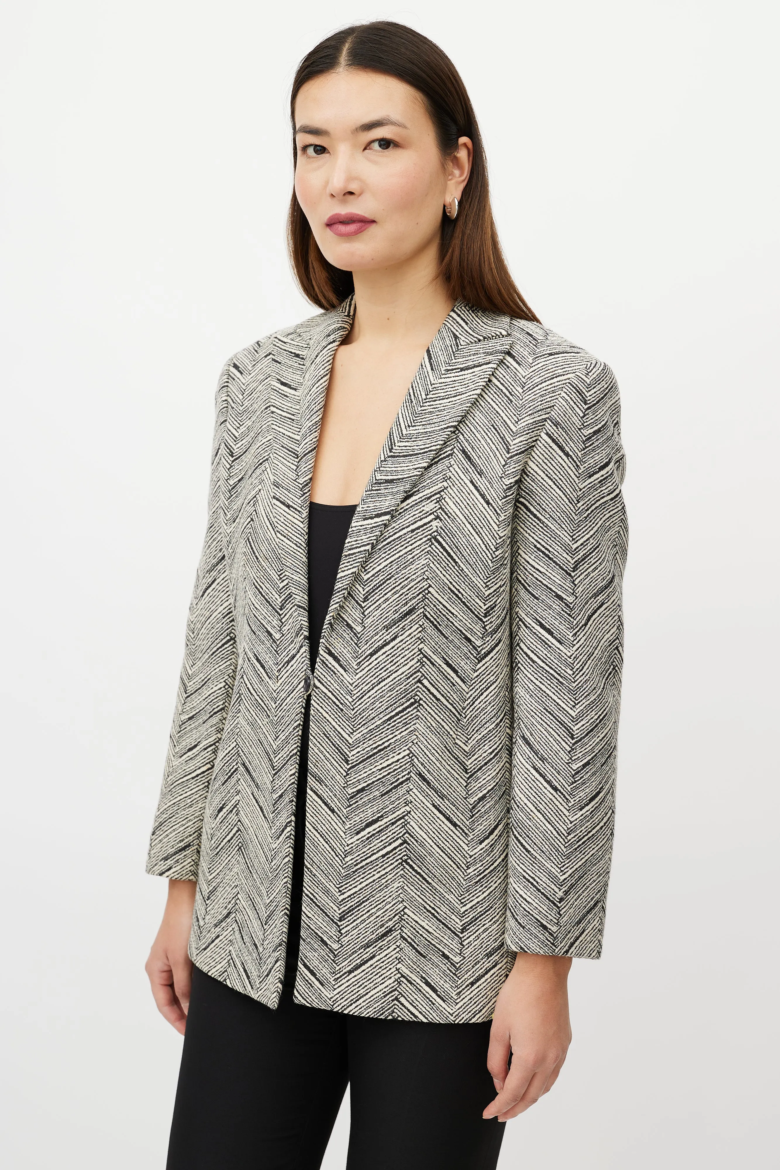 Black & White Chevron Striped Blazer
