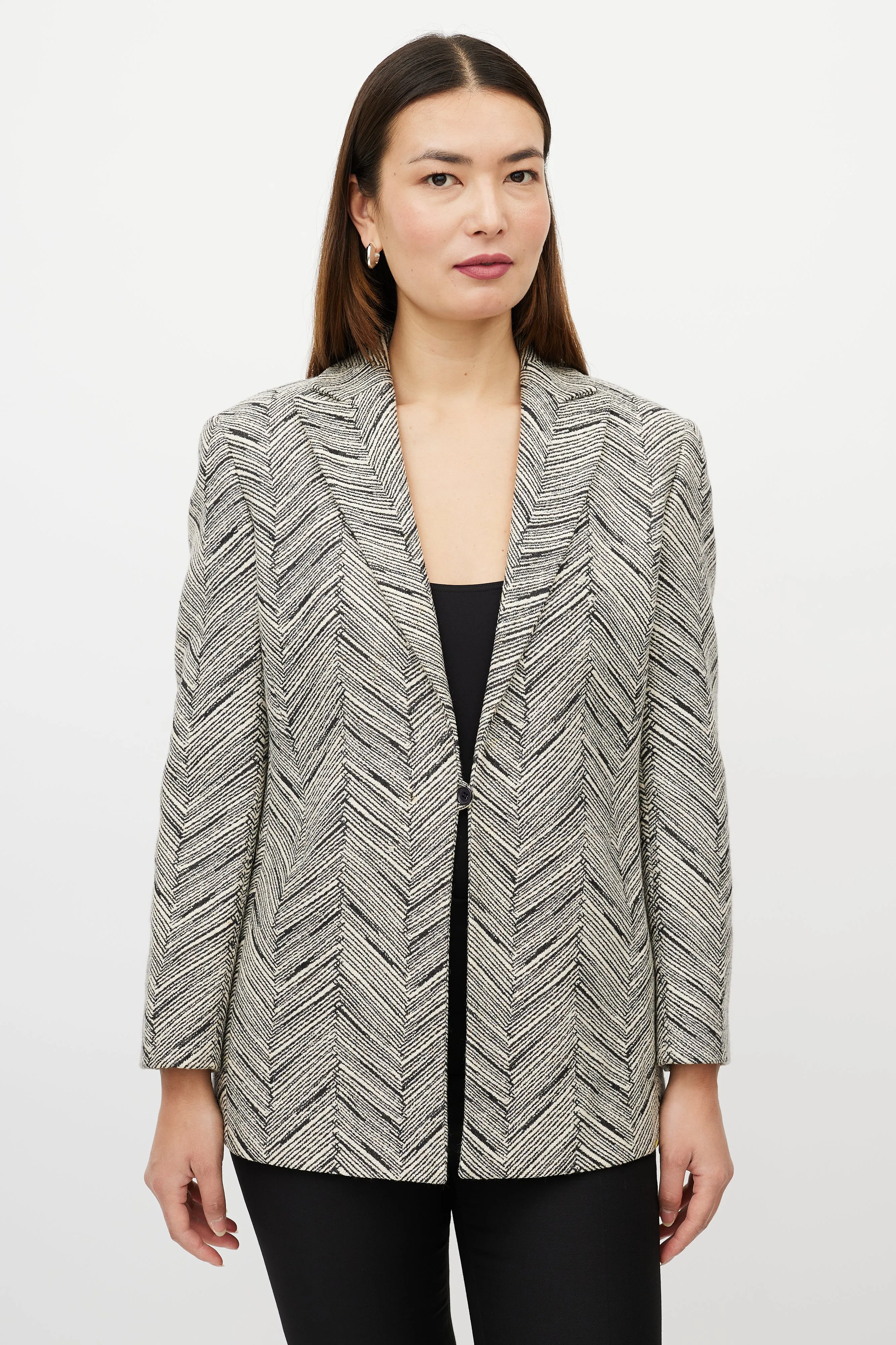 Black & White Chevron Striped Blazer