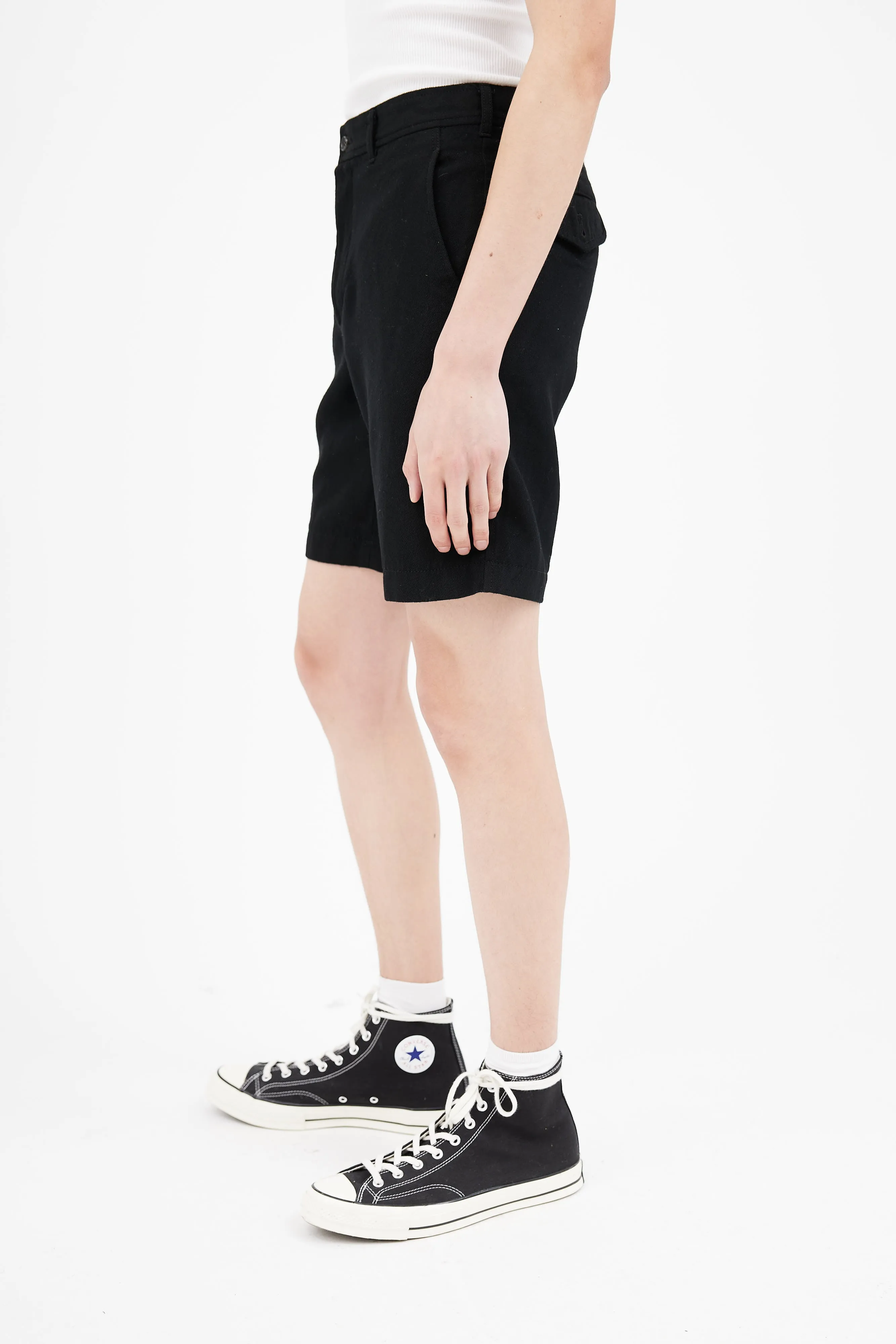 Black Wool Mid Rise Short
