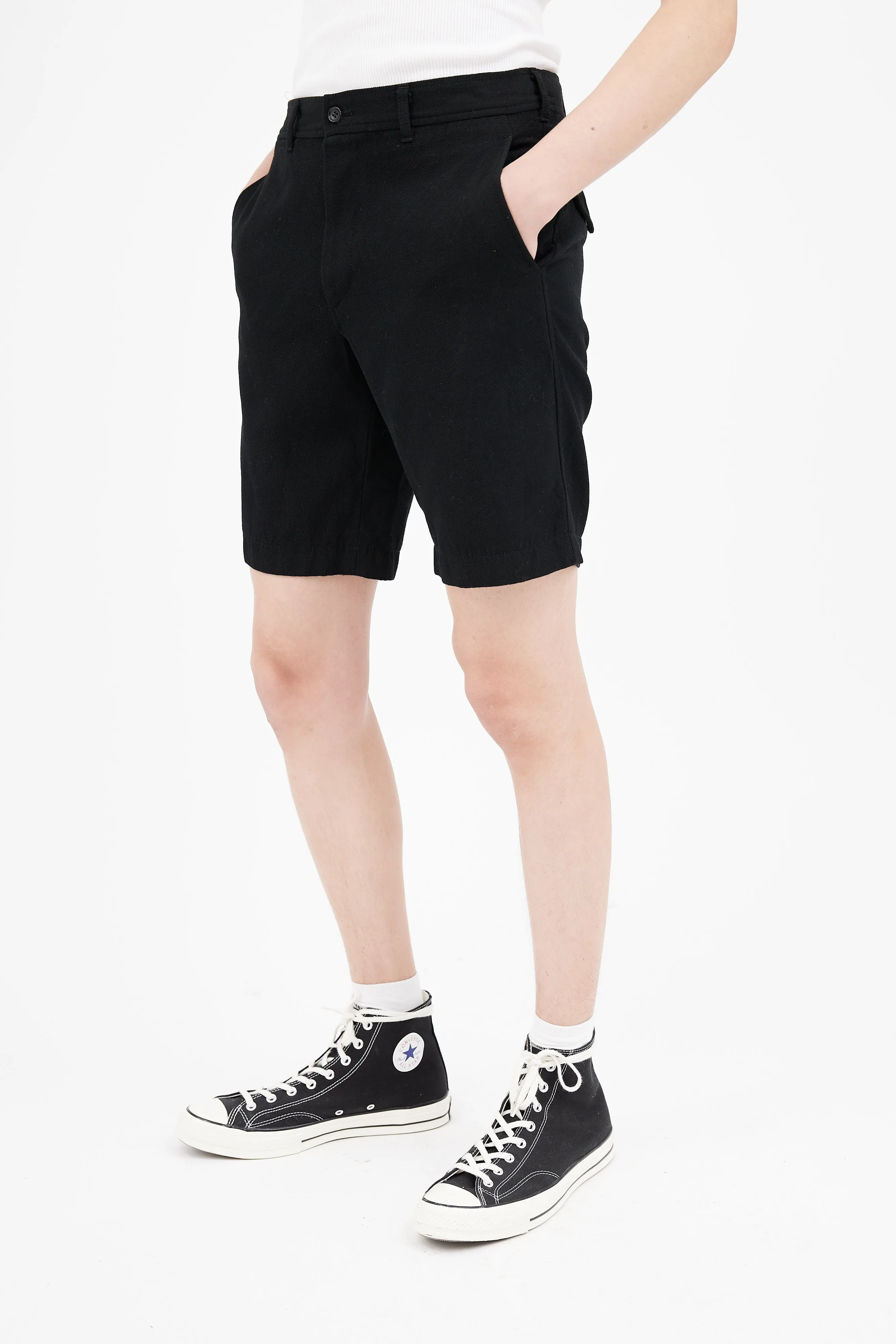 Black Wool Mid Rise Short