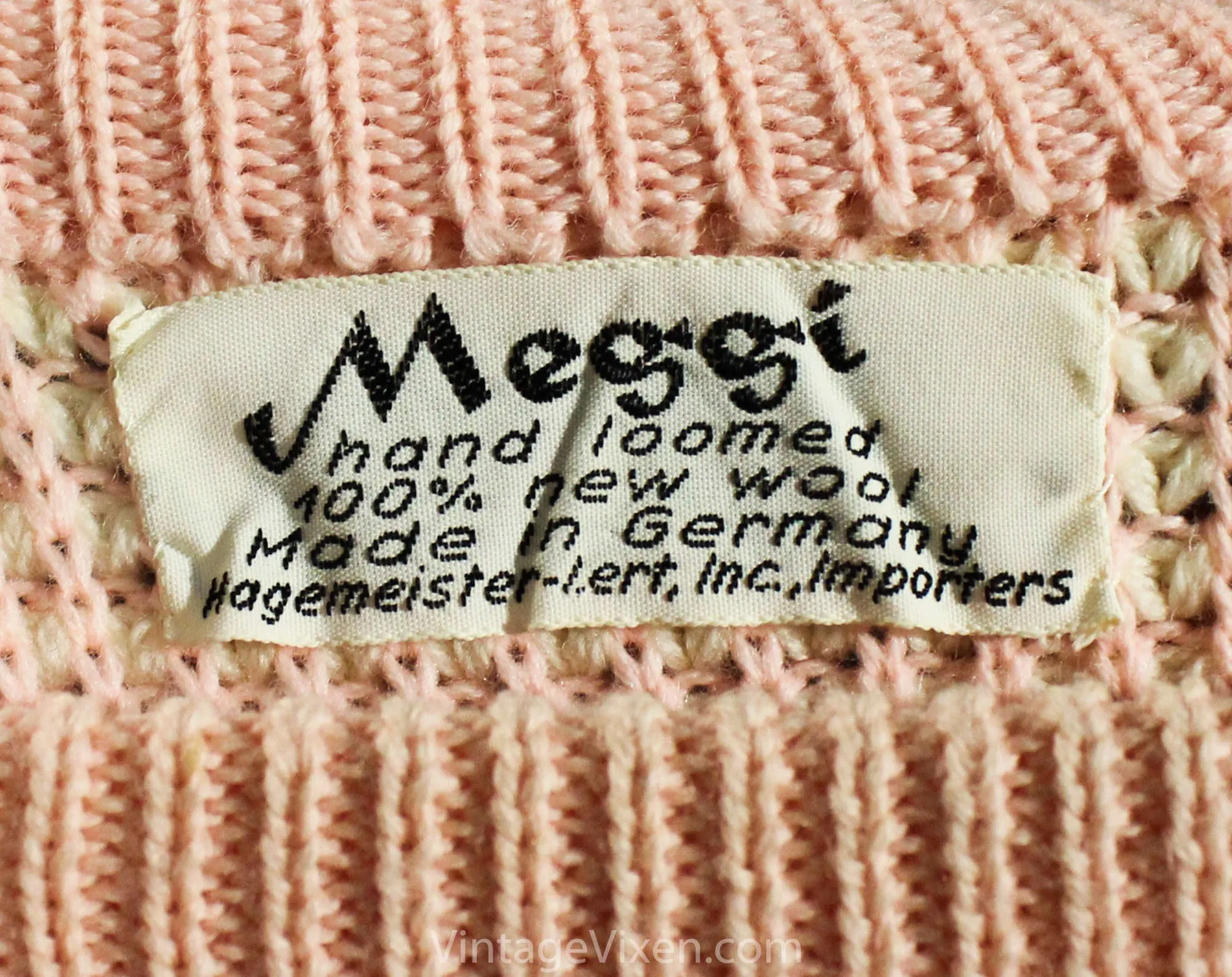 Size 4 Pink Sweater - Late 1950s Early 1960s Wool Pullover - Winter Ski Bunny 60s Preppie Cute - Oversized Fine Waffle Knit from Germany