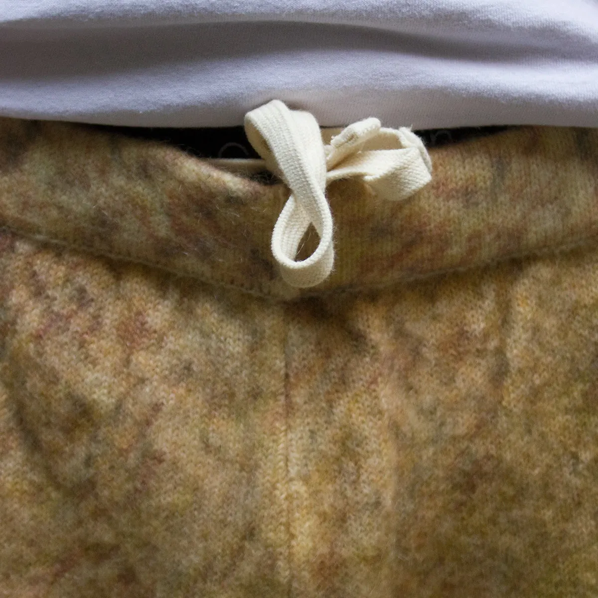 Wings Print Knit Short